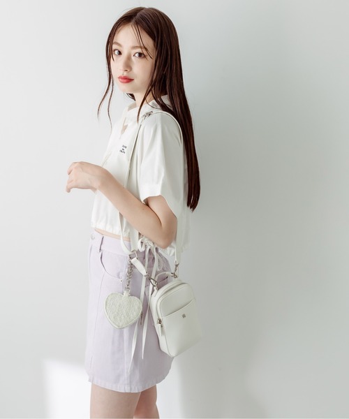 【新品未使用！】クレドポーボーテ ユイル本体 ➕美白美容液非売品ミニサイズセット ボールチェーンショルダー付きミニバッグ [B1535] - レディース