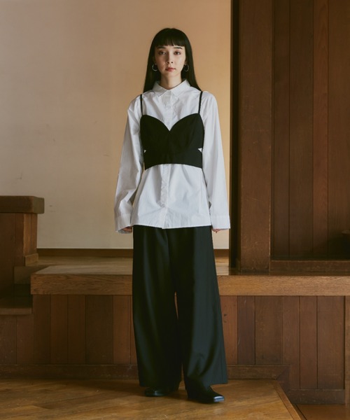 Happy John(ハッピージョン)の「slit design bustier/スリットデザインビスチェ(ベスト・レディース・ブラウン/ベージュ/ブラック/グレー・FREE)」の11枚目の写真