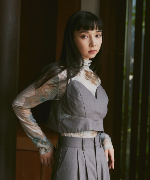 Happy John(ハッピージョン)の「slit design bustier/スリットデザインビスチェ(ベスト・レディース・ブラウン/ベージュ/ブラック/グレー・FREE)」の19枚目の写真