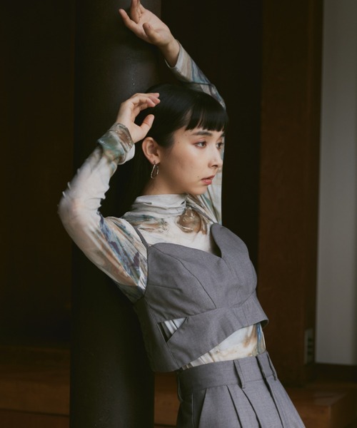 Happy John(ハッピージョン)の「slit design bustier/スリットデザインビスチェ(ベスト・レディース・ブラウン/ベージュ/ブラック/グレー・FREE)」の21枚目の写真