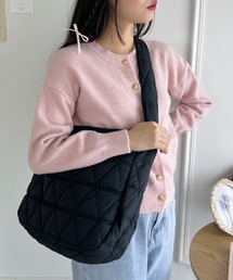 トライアングルキルティングショルダーバッグ
