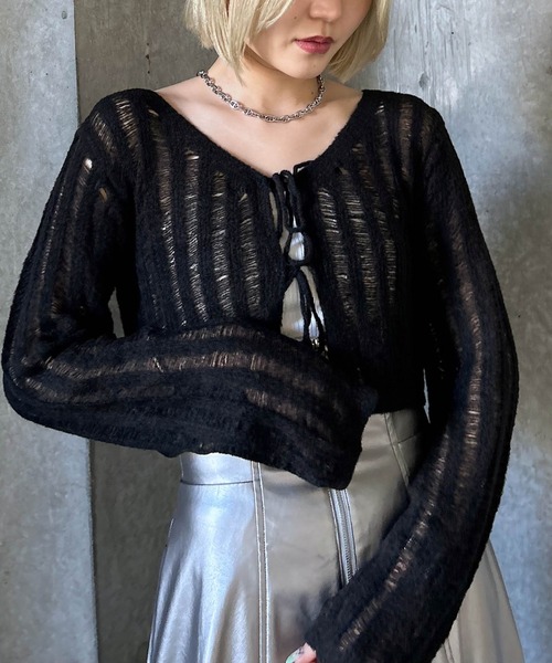 PAGEBOY（ページボーイ）の「フェザーメッシュカーディガン（カーディガン/ボレロ・レディース・オフホワイト/ブラック・FREE）」の2枚目の写真