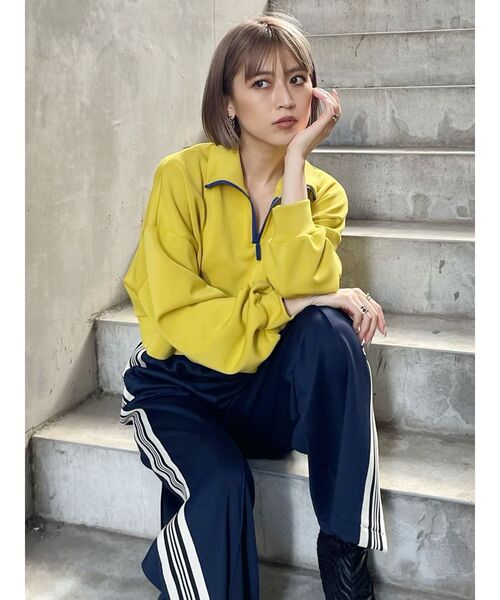 MURUA（ムルーア）の「カラージップショートトップス【WEB限定スウェット】（スウェット・レディース・ホワイト/ブラック/パープル/マスタード・FREE）」の10枚目の写真