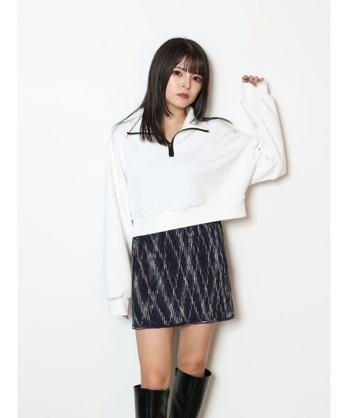 MURUA（ムルーア）の「カラージップショートトップス【WEB限定スウェット】（スウェット・レディース・ホワイト/ブラック/パープル/マスタード・FREE）」の17枚目の写真