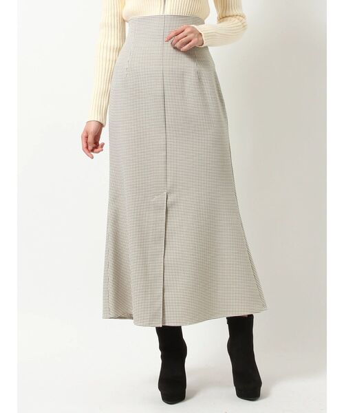 RESEXXY（リゼクシー）の「センタースリットスカート（スカート・レディース・グリーン/アイボリー/ブラウン/ブラック・FREE）」の5枚目の写真