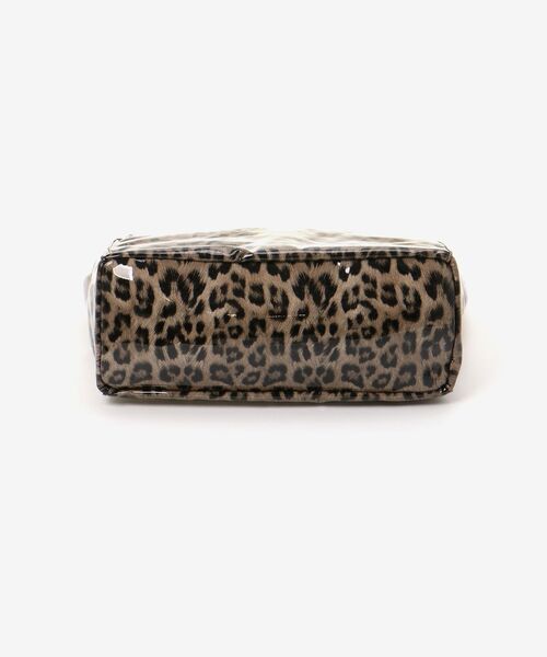 le.coeur blanc（ルクールブラン）の「エナメル風トートバッグ（トートバッグ・レディース・ベージュ/ベージュ系その他2・FREE）」の11枚目の写真