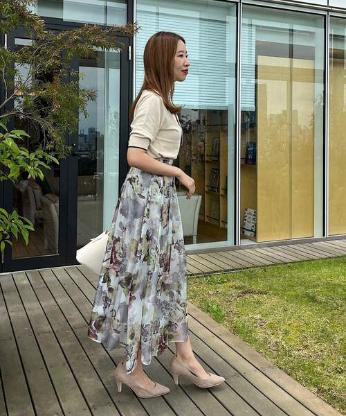 couture brooch（クチュールブローチ）の「◆【襟元デザイン2WAY】パール調バックル配色タイ5分袖ニット（ニット/セーター・レディース・ライトベージュ/ブラック/ブラウン系その他・42/38）」の11枚目の写真