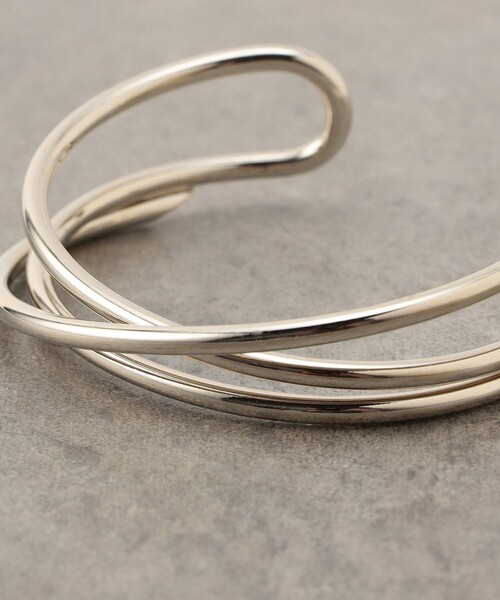 FREAK'S STORE（フリークスストア）の「限定展開　クロス バングル（バングル/リストバンド・レディース・シルバー/ゴールド・ONE SIZE）」の8枚目の写真