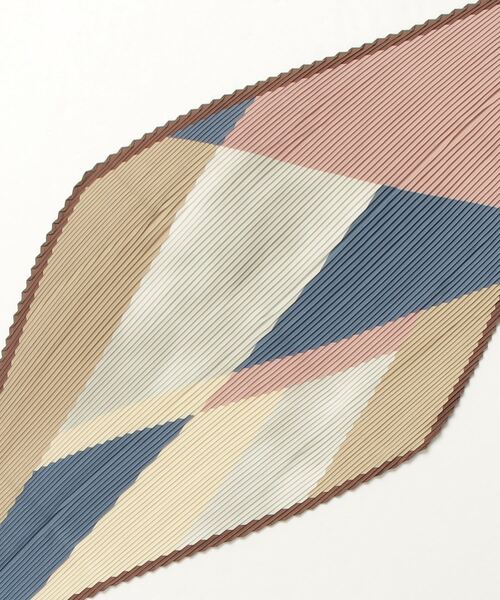 TOKYO SHIRTS（トウキョウシャツ）の「プリーツスカーフ（バンダナ/スカーフ・レディース・チャコールグレー/ライトブラウン・FREE）」の11枚目の写真