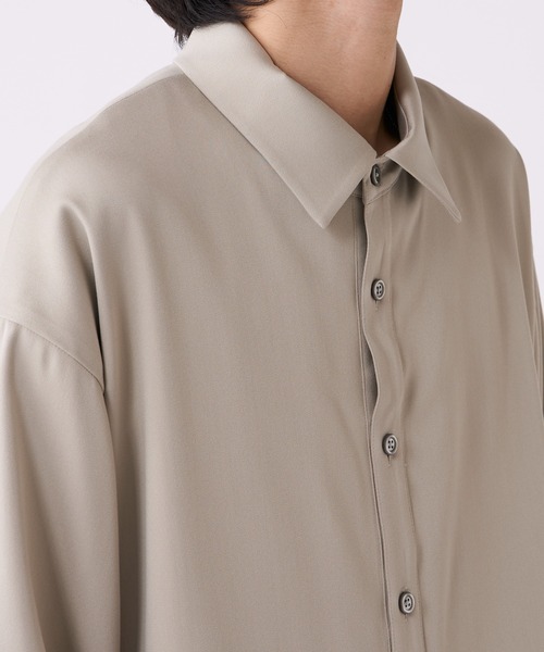 Lui's（ルイス）の「レイヤードサテンシャツブルゾン（シャツ/ブラウス