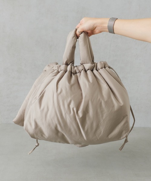 Actually（アクチュアリー）の「中綿2wayトート（ショルダーバッグ・レディース・ブルー/ブラック/グレイッシュベージュ・フリー）」の2枚目の写真