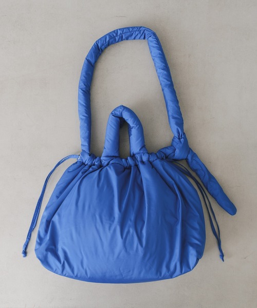 Actually（アクチュアリー）の「中綿2wayトート（ショルダーバッグ・レディース・ブルー/ブラック/グレイッシュベージュ・フリー）」の18枚目の写真