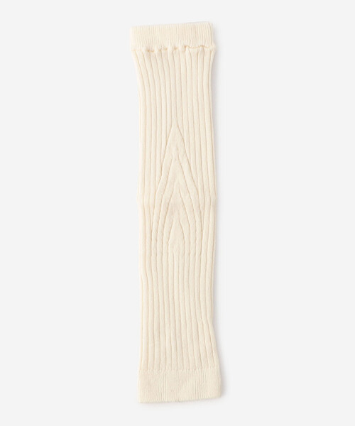 FALKE(ファルケ)の「FALKE | 46694 CROSS KNIT LEGWARMER WOMEN(レッグウォーマー・レディース・ブラック/アイボリー/ワイン・ONE)」の5枚目の写真