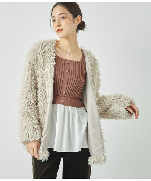 ANAP(アナップ)の「ボアノーカラージャケット(ノーカラージャケット・レディース・グレイッシュベージュ/アイボリー/ブラック・FREE)」の22枚目の写真