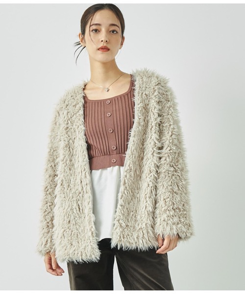 ANAP(アナップ)の「ボアノーカラージャケット(ノーカラージャケット・レディース・グレイッシュベージュ/アイボリー/ブラック・FREE)」の21枚目の写真