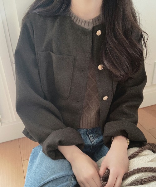 LAUIR（ラウアー）の「ノーカラーゴールド釦ジャケット（ノーカラージャケット・レディース・ダークグレー/ダークブラウン/ブラック・MEDIUM/LARGE）」の18枚目の写真