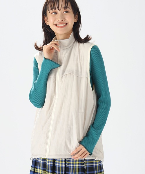 niko and...（ニコアンド）の「リバーシブルフリースベスト（ベスト・レディース・オフホワイト/グリーン/ブルー・FREE）」の6枚目の写真