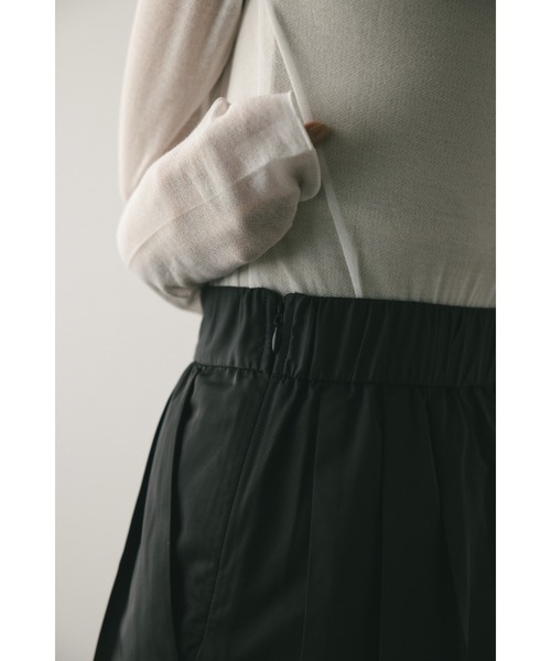 STYLEMIXER(スタイルミキサー)の「タックバルーンパンツ(その他パンツ・レディース・ブラック/カーキ・SMALL/MEDIUM)」の8枚目の写真