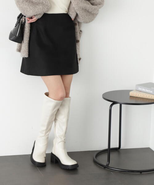 FREE'S MART(フリーズマート)の「◆起毛台形ミニスカート(スカート・レディース・グレー系その他/ブラック/ブルー系その他・SMALL/MEDIUM)」の11枚目の写真