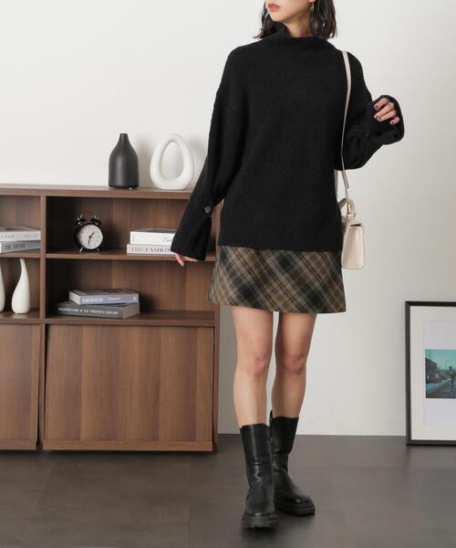 FREE'S MART(フリーズマート)の「◆起毛台形ミニスカート(スカート・レディース・グレー系その他/ブラック/ブルー系その他・SMALL/MEDIUM)」の22枚目の写真