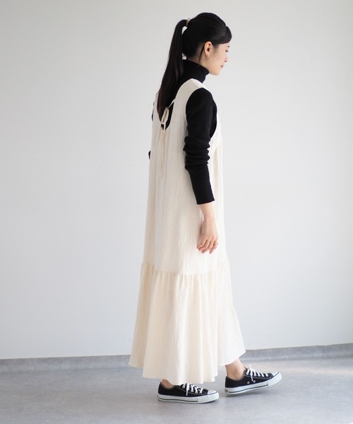 cepo(セポ)の「シワ加工バックリボンギャザーワンピース(ワンピース・レディース・ブラック/オフホワイト・M)」の15枚目の写真