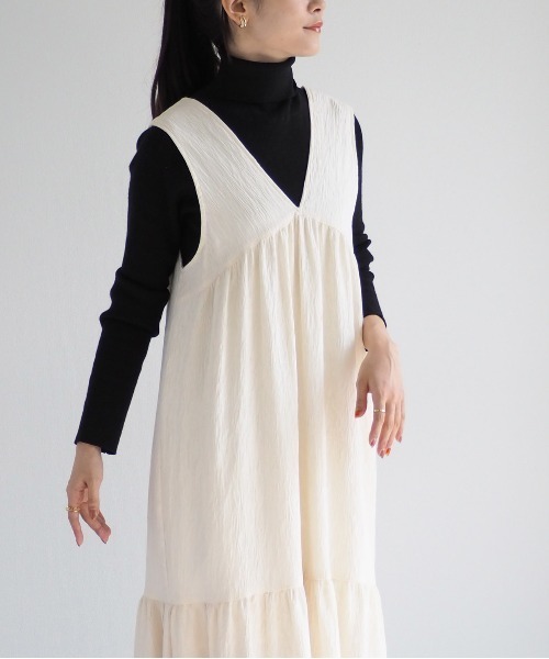 cepo(セポ)の「シワ加工バックリボンギャザーワンピース(ワンピース・レディース・ブラック/オフホワイト・M)」の8枚目の写真