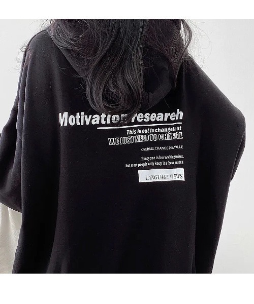 SHEENA(シーナ)の「Motivationロゴプリントオーバーサイズパーカー(パーカー・レディース・グレー/ライトグレー/ブラック・M)」の11枚目の写真