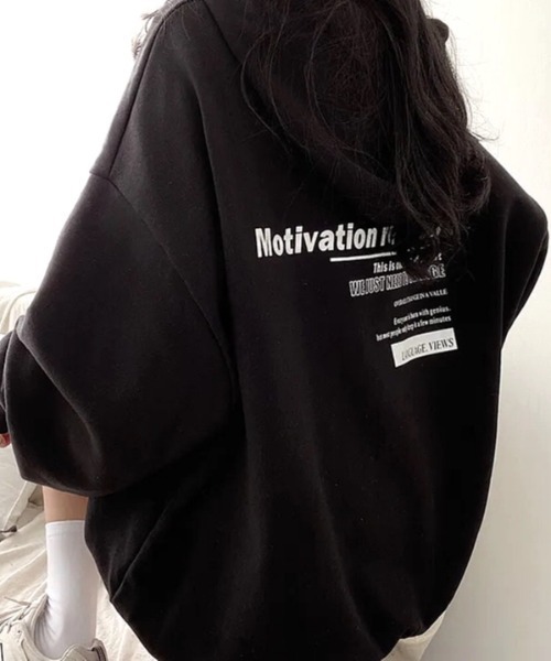 SHEENA(シーナ)の「Motivationロゴプリントオーバーサイズパーカー(パーカー・レディース・グレー/ライトグレー/ブラック・M)」の20枚目の写真