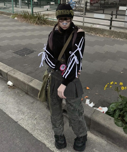 runningHIGH(ランニングハイ)の「【runningHIGH】SKULL LOGO JACQUARD BEANIE(ニットキャップ/ビーニー・レディース・ブラウン/ブラック/カーキ・ONE SIZE)」の11枚目の写真