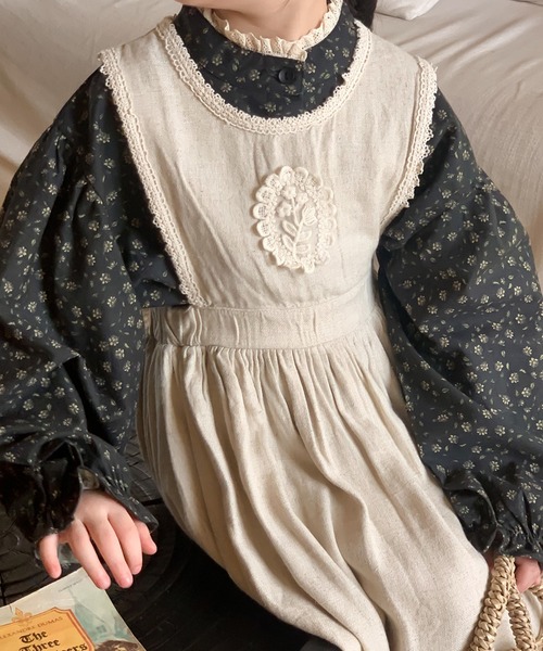 aimoha（アイモハ）の「【aimoha-KIDS-】子供服　かわいい小花柄ブラウス（シャツ/ブラウス・キッズ・ブラック・140/110/100/150/120/130/90）」の7枚目の写真