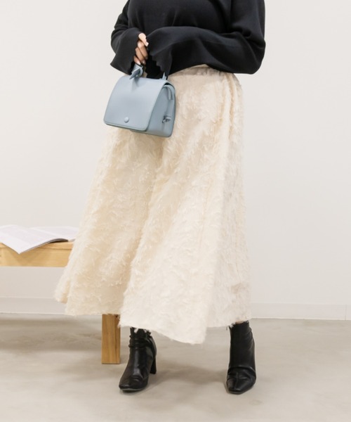 CLETTE(クレット)の「フリンジジャガードスカート(スカート・レディース・ピンクベージュ/アイボリー/ブラック・4L/3L/LL)」の8枚目の写真