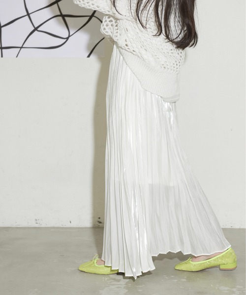 THE YOn（ザヨン）の「オーロラシャイニープリーツスカート（スカート・レディース・ホワイト/シルバー/イエロー・FREE）」の22枚目の写真