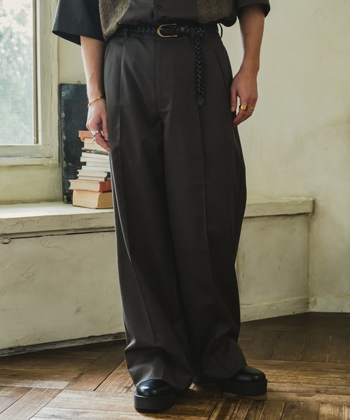 CASPER JOHN（キャスパージョン）の「Straight slacks/ストレートスラックス（スラックス・メンズ・ベージュ/ブラウン/ブラック/ダークブラウン/チャコールグレー/ネイビー/ベージュ系その他/ブラック系その他・LARGE/MEDIUM/SMALL/X-SMALL）」の22枚目の写真