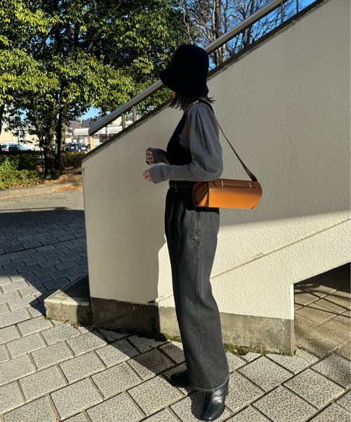 y/m by misato（イムバイミサト）の「シャギーニットビスチェ（ニット/セーター・レディース・ブラック/アイボリー/グレー・36）」の7枚目の写真