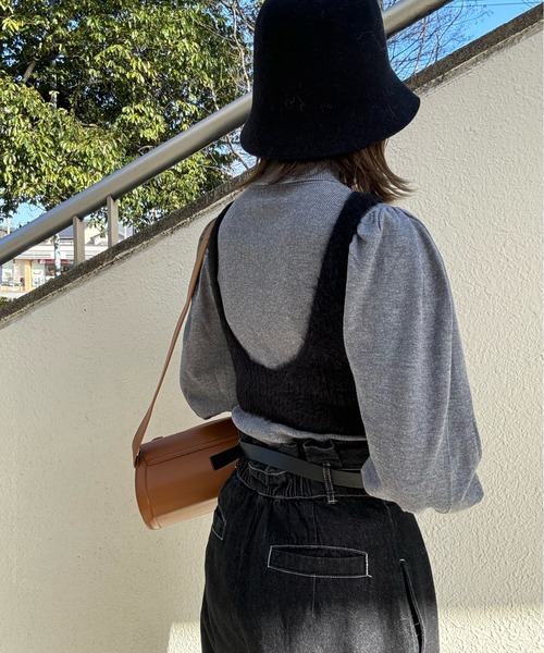 y/m by misato（イムバイミサト）の「シャギーニットビスチェ（ニット/セーター・レディース・ブラック/アイボリー/グレー・36）」の9枚目の写真