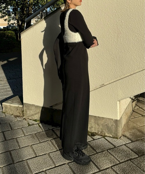 y/m by misato（イムバイミサト）の「シャギーニットビスチェ（ニット/セーター・レディース・ブラック/アイボリー/グレー・36）」の11枚目の写真