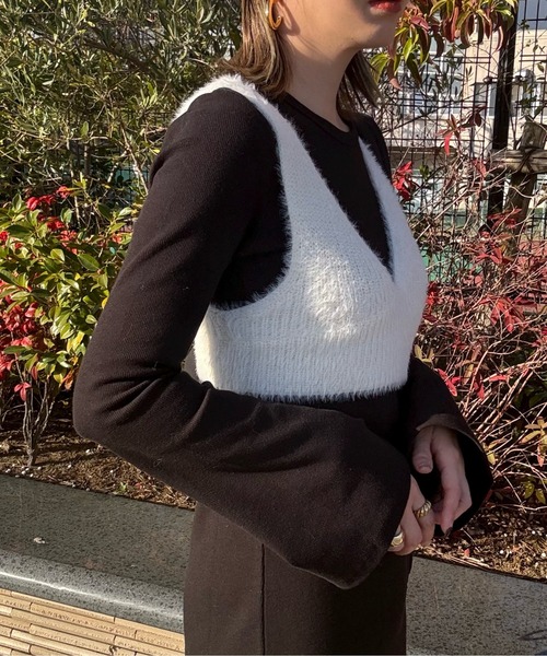 y/m by misato（イムバイミサト）の「シャギーニットビスチェ（ニット/セーター・レディース・ブラック/アイボリー/グレー・36）」の15枚目の写真