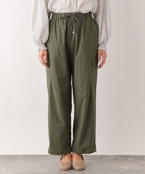 GLOBAL WORK（グローバルワーク）の「撥水ナイロンカーゴパンツ/995477（カーゴパンツ・レディース・カーキ/オフホワイト/ブラック・MEDIUM/LARGE）」の22枚目の写真