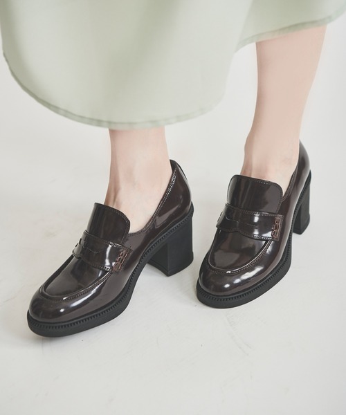 31 Sons de mode(トランテアン ソン ドゥ モード)の「ヒールローファー(ローファー・レディース・ブラック/シルバー/ブラウン・M/L/S)」の6枚目の写真