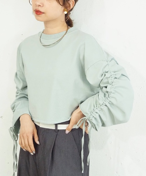 tiptop(ティップトップ)の「袖ドロストショート丈プルオーバー(Tシャツ/カットソー・レディース・チャコールグレー/アイボリー/グリーン/ピンク・FREE)」の3枚目の写真