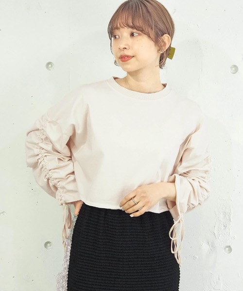 tiptop(ティップトップ)の「袖ドロストショート丈プルオーバー(Tシャツ/カットソー・レディース・チャコールグレー/アイボリー/グリーン/ピンク・FREE)」の5枚目の写真