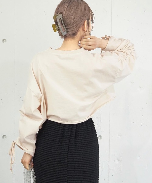 tiptop(ティップトップ)の「袖ドロストショート丈プルオーバー(Tシャツ/カットソー・レディース・チャコールグレー/アイボリー/グリーン/ピンク・FREE)」の11枚目の写真