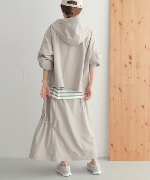 URBAN RESEARCH DOORS（アーバンリサーチドアーズ）の「add fabricsドロストスカート（スカート・レディース・ホワイト系その他/ブラック・MEDIUM）」の22枚目の写真