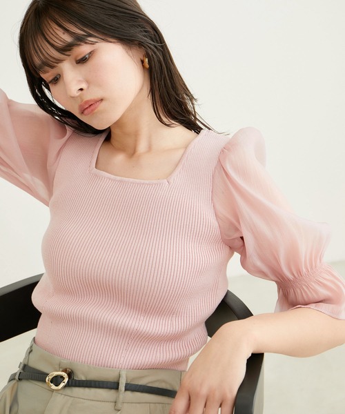VIS（ビス）の「袖オーガンジーキャンディスリーブスクエアネックニット（ニット/セーター・レディース・ブラック/ピンク/キナリ・FREE）」の3枚目の写真