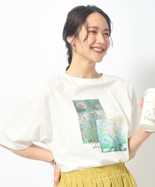 SHOO・LA・RUE（シューラルー）の「◆【洗える/プチプラ/綿100％】グラフィック半袖ゆるTシャツ（Tシャツ/カットソー・レディース・オレンジ系その他5/グリーン系5/チャコール/パープル系1/ホワイト系6/ホワイト/ブラック系2/ブルー系2/ホワイト系5/グレー系/グレー系3/ネイビー系3/ピンク系その他/ホワイト系1/ホワイト系2/ブラック/ホワイト系その他6/ベージュ系その他7/ホワイト系8/グレー系4/ブラック系7/オレンジ系5/ブルー系7/パープル系2・02/03/04）」の7枚目の写真