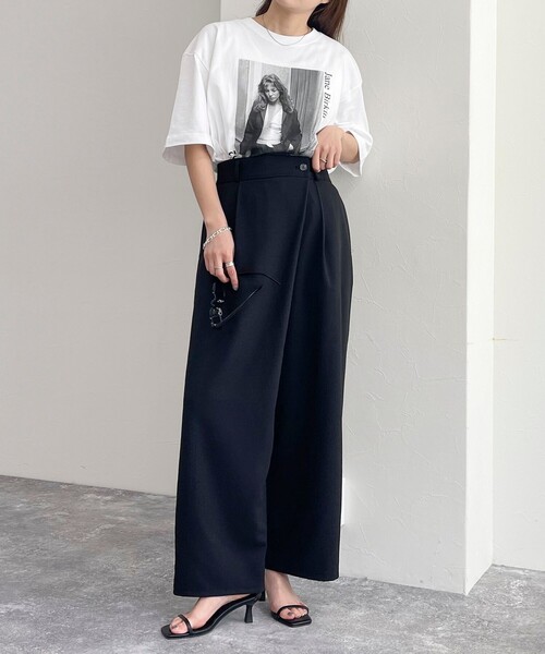 fredy emue（フレディエミュ）の「ラップワイドPT（その他パンツ・レディース・チャコールグレー/ブラック/ベージュ・38/36）」の16枚目の写真