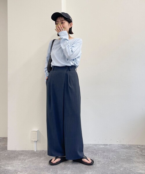 fredy emue（フレディエミュ）の「ラップワイドPT（その他パンツ・レディース・チャコールグレー/ブラック/ベージュ・38/36）」の21枚目の写真