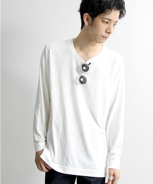 WEGO（ウィゴー）の「WEGO/サイドスリットロングＴシャツ（Tシャツ/カットソー・メンズ・カーキ/杢グレー/ホワイト・LARGE/MEDIUM）」の2枚目の写真