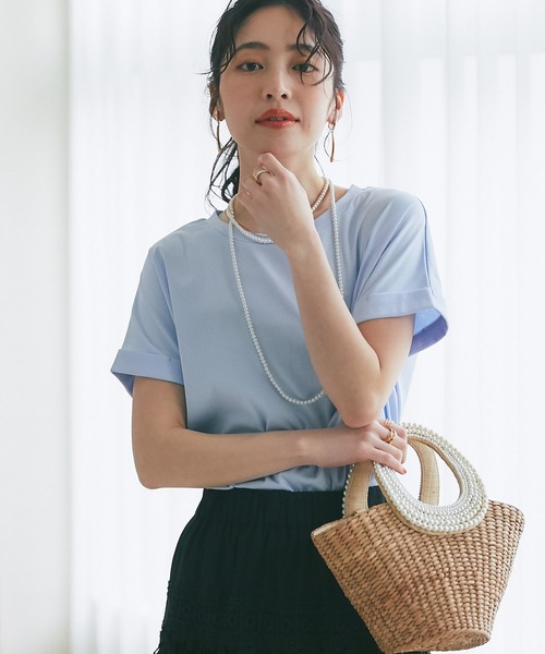 La boutique BonBon（ラブティックボンボン）の「ターンバックスリーブTシャツ（Tシャツ/カットソー・レディース・ネイビー/ピンク/チャコールグレー/オフホワイト/サックスブルー・FREE）」の7枚目の写真