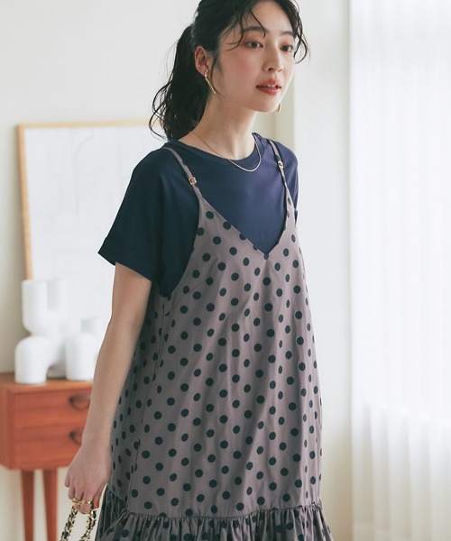 La boutique BonBon（ラブティックボンボン）の「ターンバックスリーブTシャツ（Tシャツ/カットソー・レディース・ネイビー/ピンク/チャコールグレー/オフホワイト/サックスブルー・FREE）」の15枚目の写真